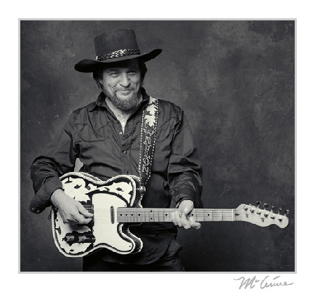  written permission to publish this professional Waylon Jennings photo 