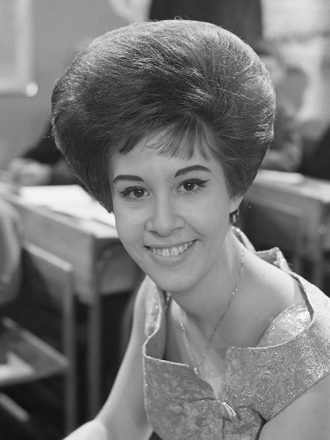 HELEN_SHAPIRO_wiki