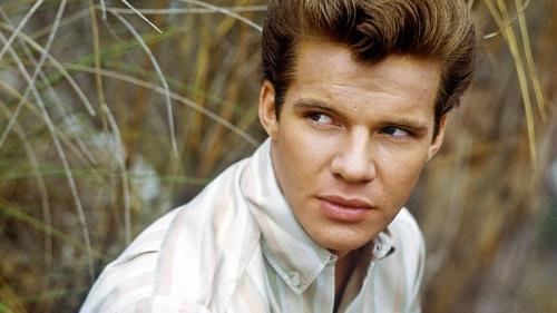 Young_Bobby_Vee