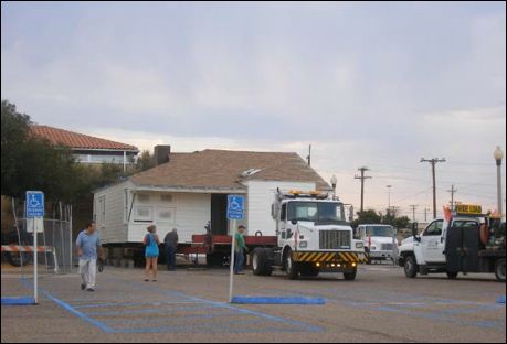 Allison_House_Moved_To_Lubbock.jpg