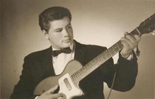 Excellent_Ritchie_Valens_Photo