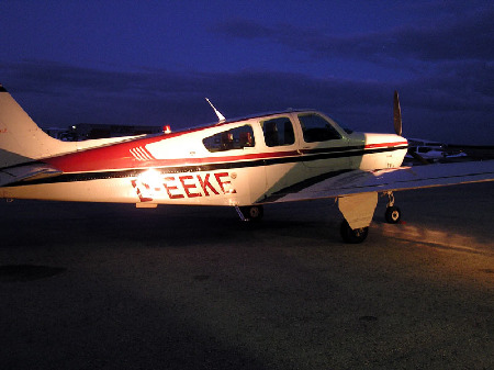 Beechcraft_Bonanza1.jpg