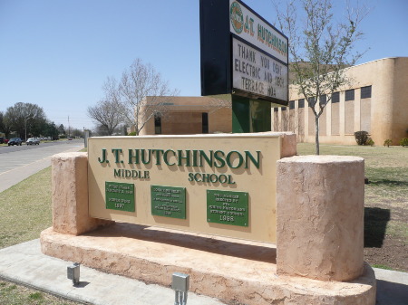 LUBBOCK_TX_Hutchinson_Junior_High.jpg