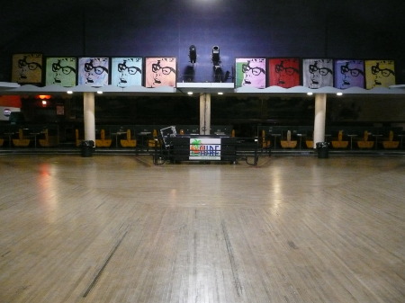 SURF BALLROOM APRIL 2009 - 3