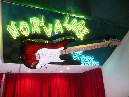 Entrance_Norman_&_Vi_Petty_Rock_&_Roll_Museum_Clovis_NM.jpg