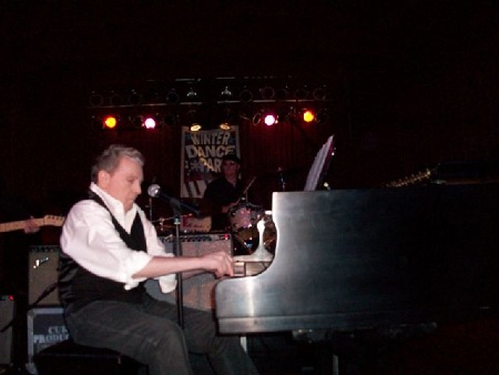 Jerry_Lee_Lewis_Clear_Lake_2011.jpg