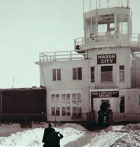 Mason City Airport