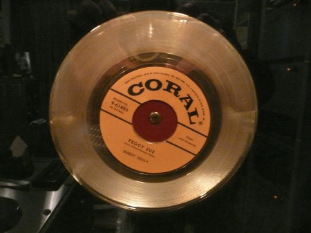 GOLDEN RECORD - PEGGY SUE