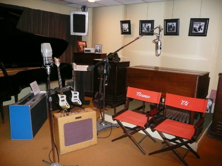 Inside_the_Norman_Petty_Studios.jpg